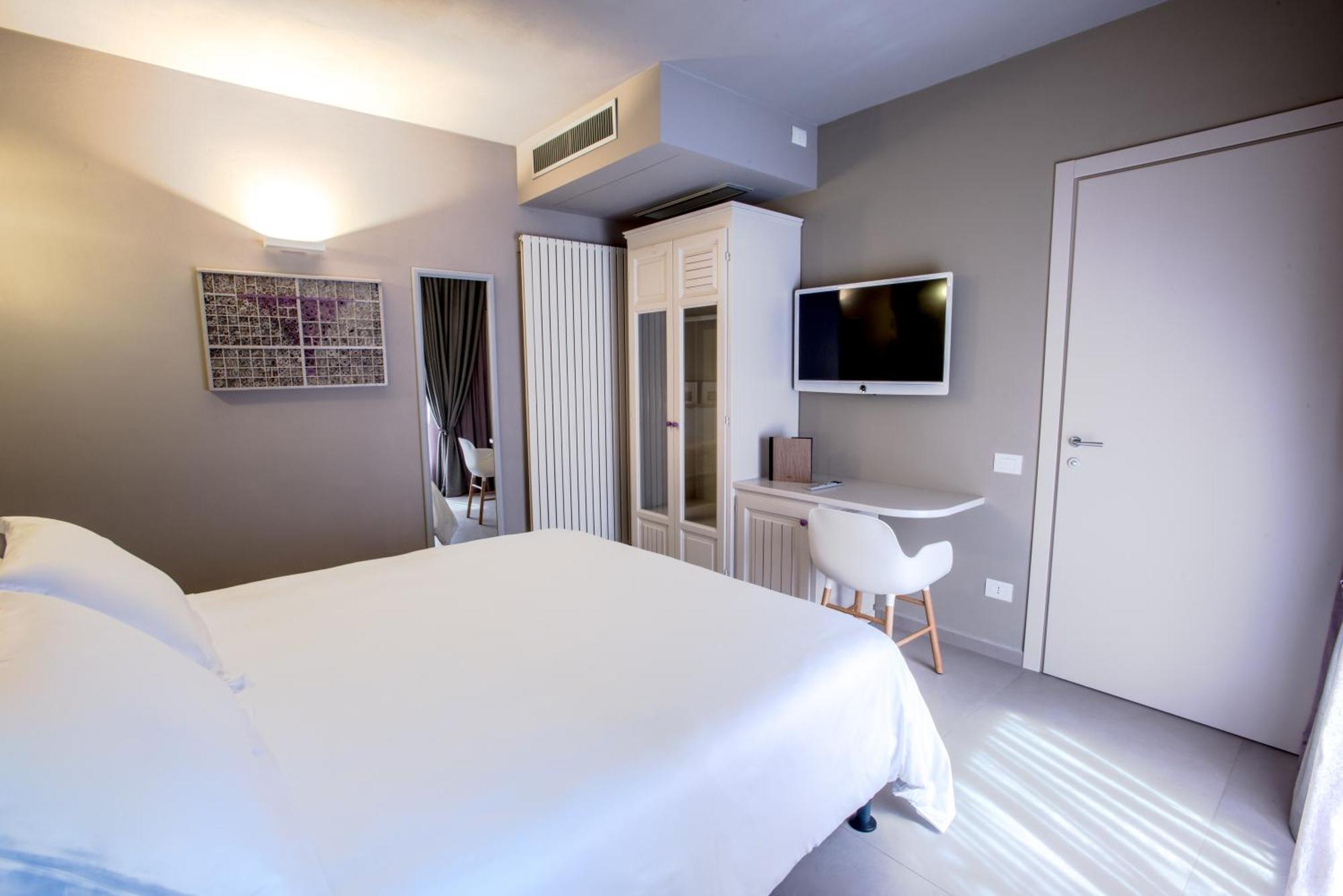 Uve Rooms&wine Bar La Morra